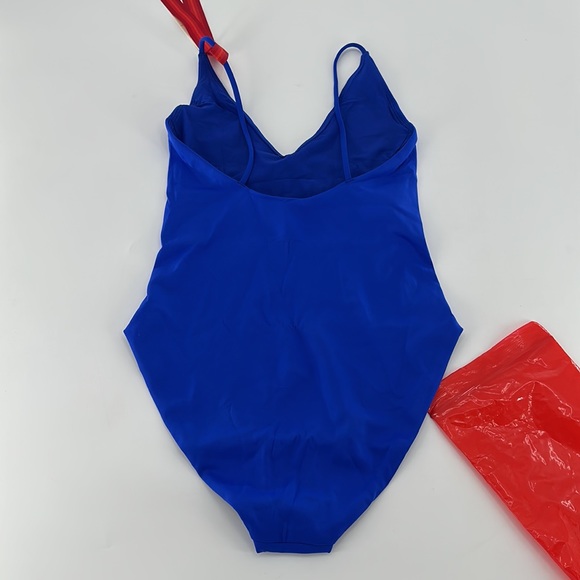 Left on Friday | Sunday Suit HIGH CUT LEG, MINIMAL BUM COVERAGE | Medium - Picture 5 of 8